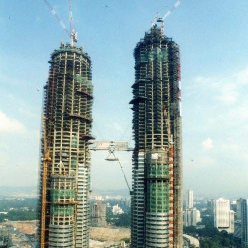30 years ago, our imagination of malls was wilder than it is today.01